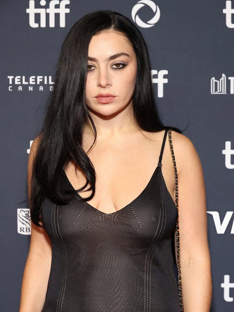 541971163 18080026778310589 3002287697693760928 n