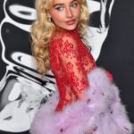 Julia Butters Attends SiriusXM’s Town Hall with the Cast of Freakier Friday in New York City 17 Sabrina Carpenter